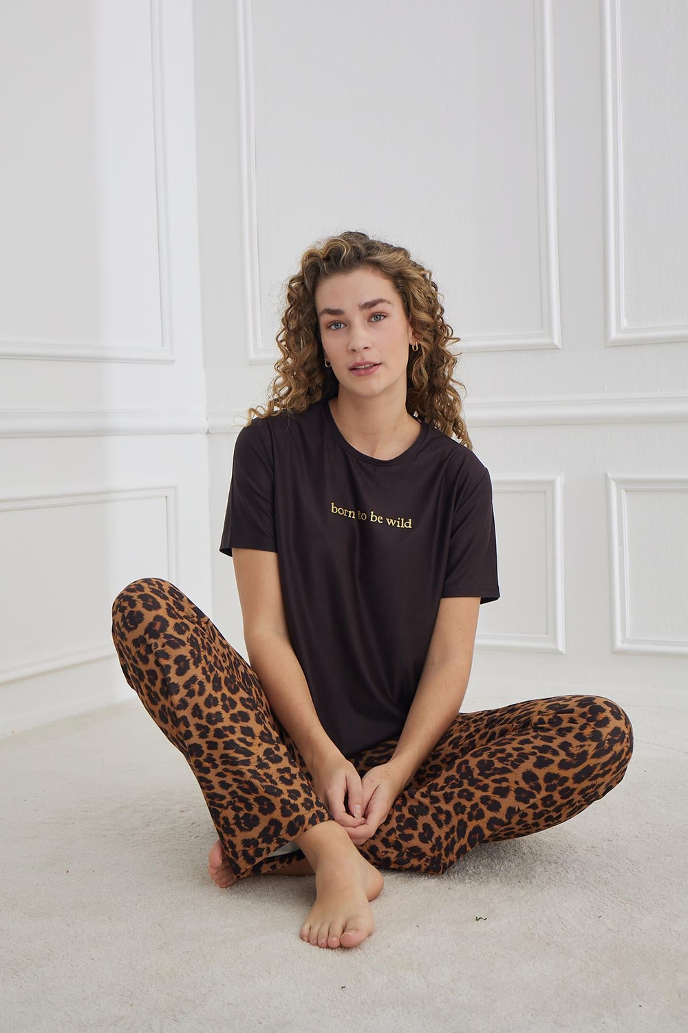 Kadın Leopar Desenli Bisiklet Yaka Pijama Takım | Siyah 30102-1287