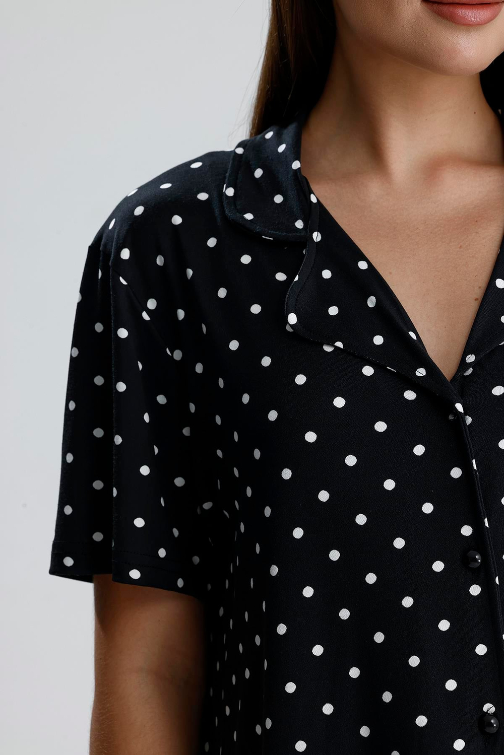 Kadın Düğmeli Puantiye Desen Kısa Kollu Pijama Takım | Siyah 