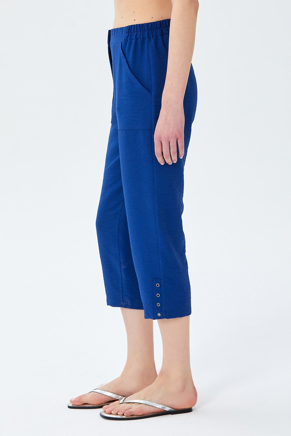 Beli Çıtçıtlı Paçası Kuşgozu Detaylı Pantolon 026-3509