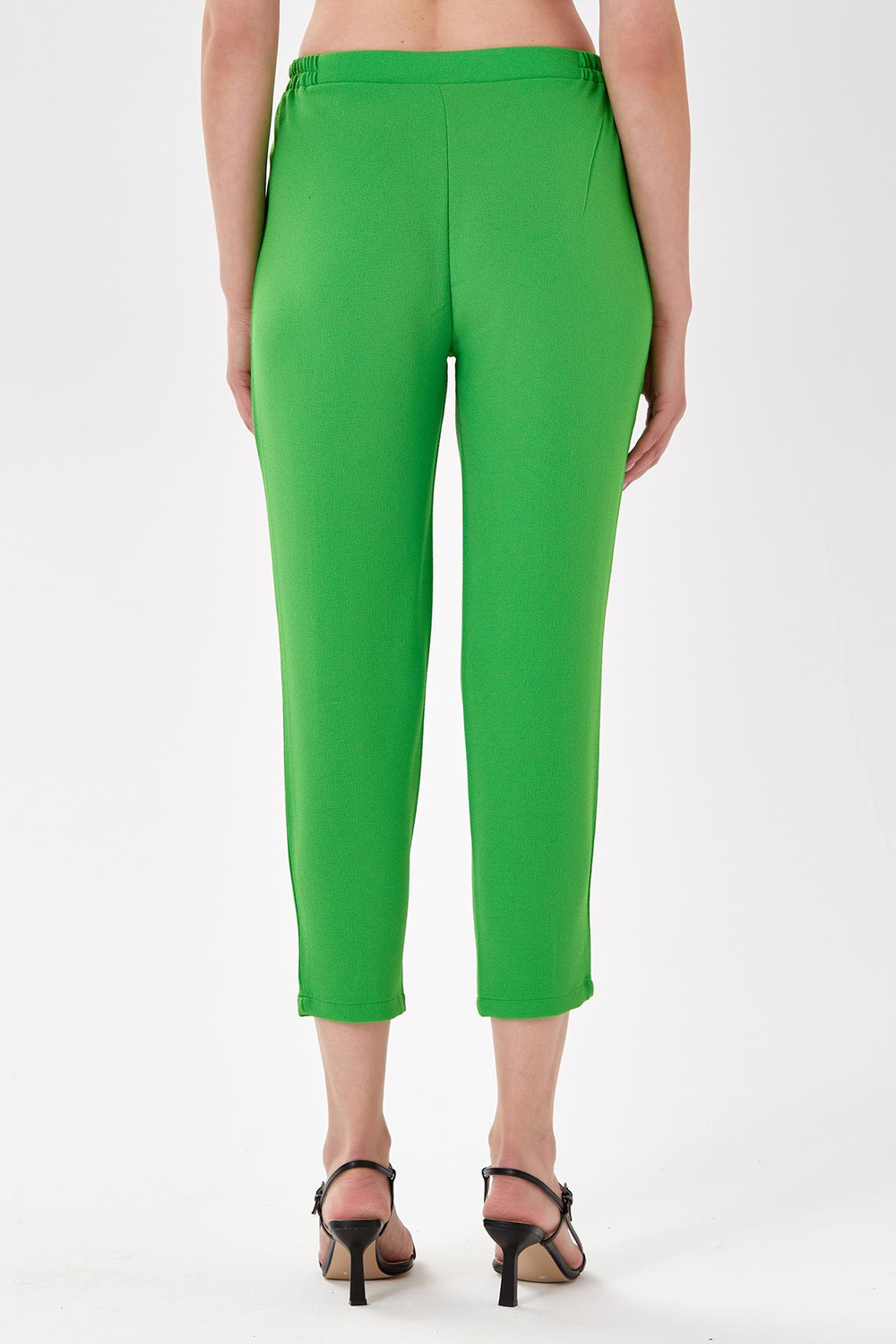 Beli Lastikli Önü Dikişli Pantolon 024-3506