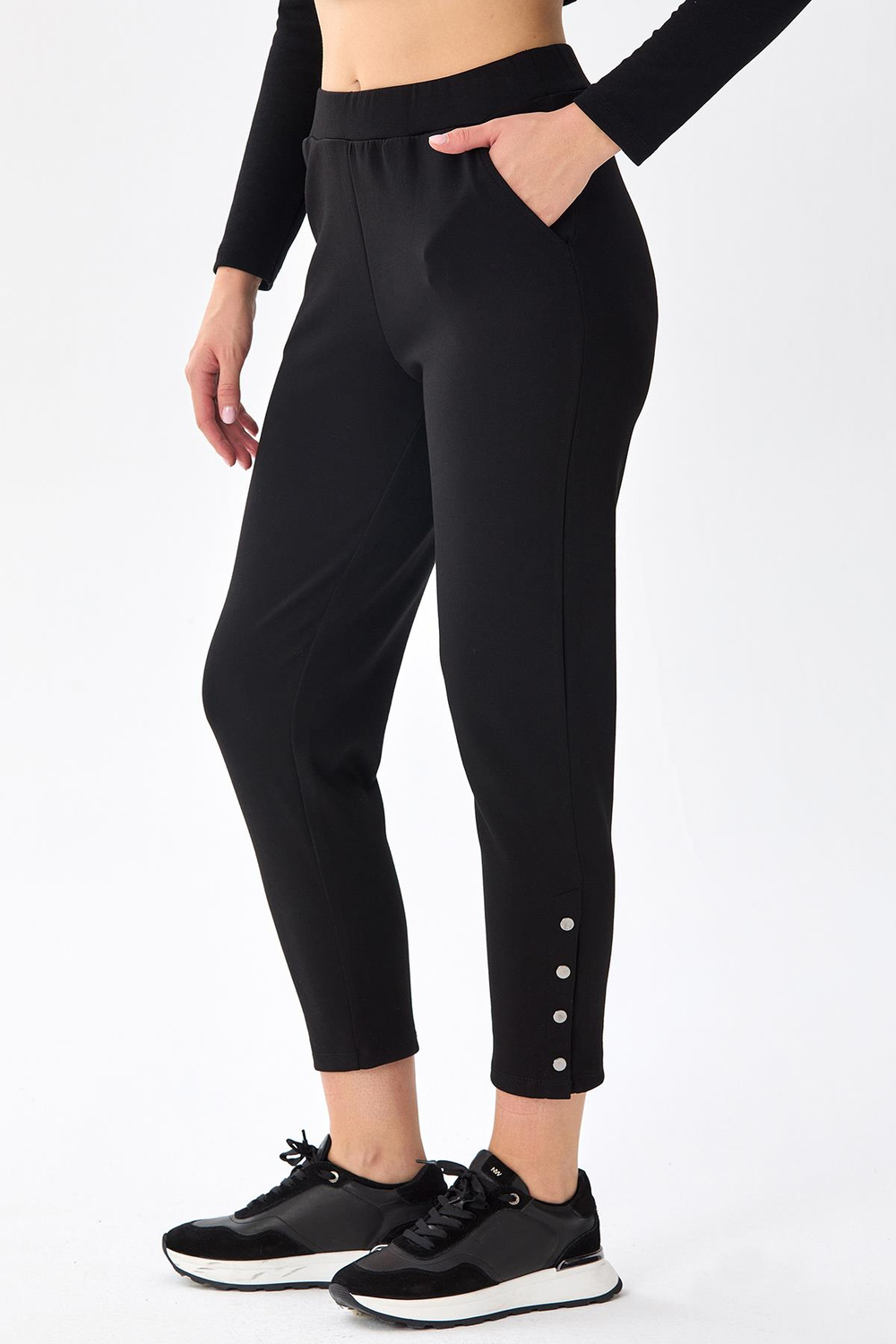 Beli Lastikli Paçası Çıtçıtlı Pantolon 256-2109