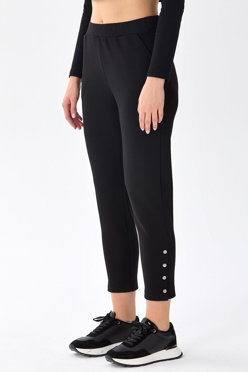 Beli Lastikli Paçası Çıtçıtlı Pantolon 256-2109