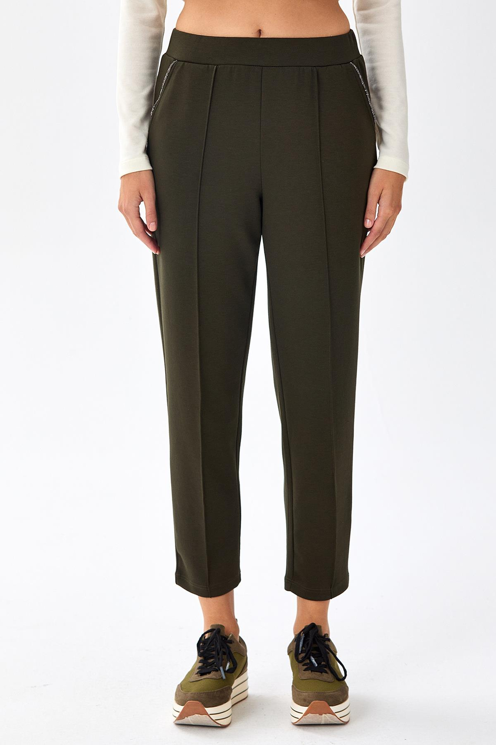 Beli Lastikli Cepleri Taş Şerit Detaylı Pantolon 256-2107
