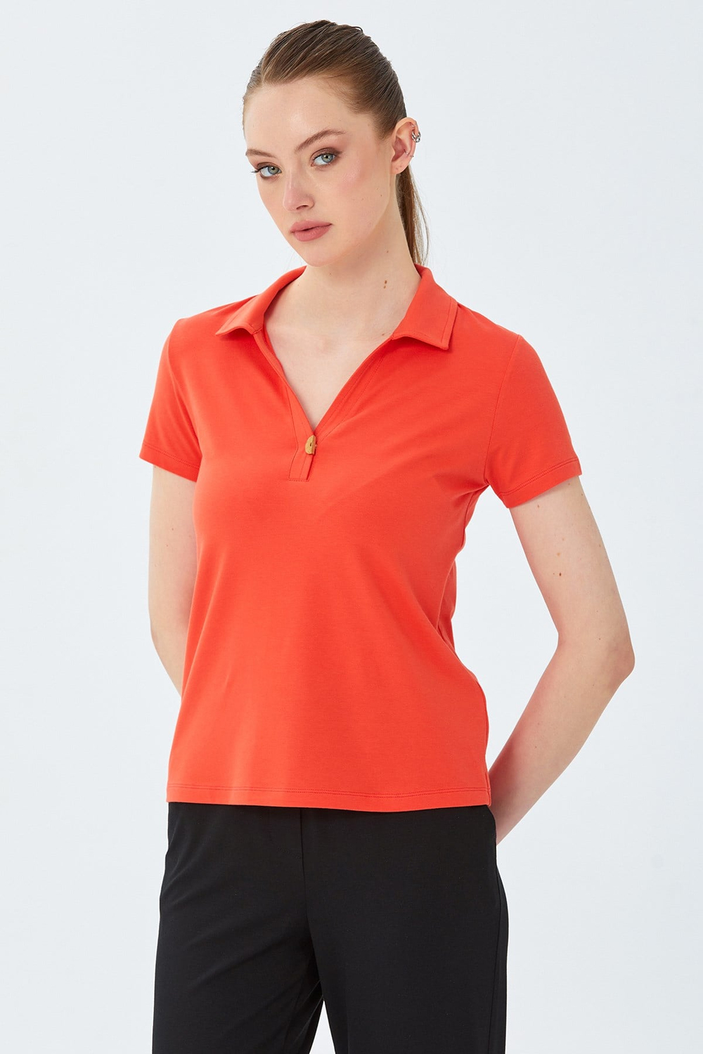 Polo Yaka Önü Çıtçıtlı Bluz 026-1036
