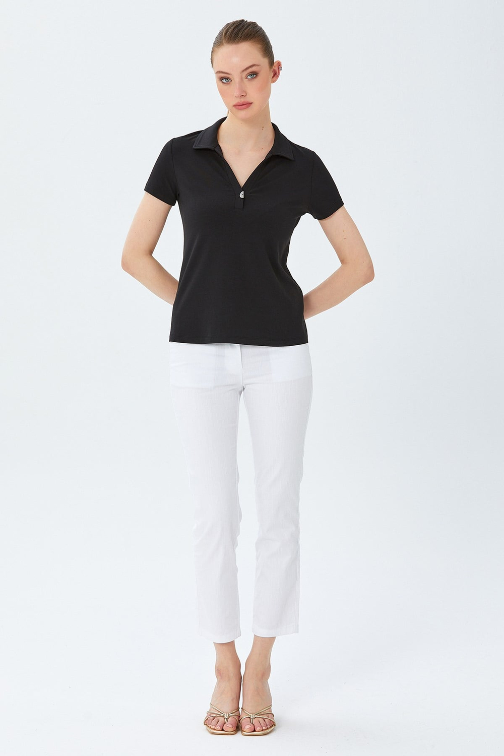 Polo Yaka Önü Çıtçıtlı Bluz 026-1036