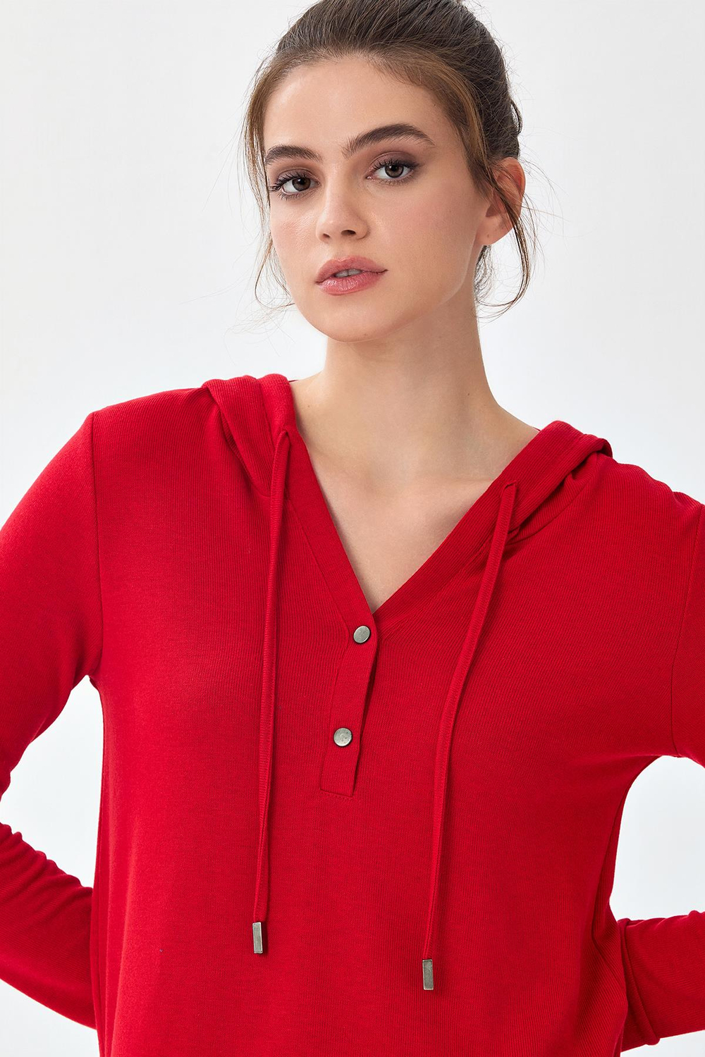 Önü Çıtçıtlı Kapüşonlu Bluz 256-1001
