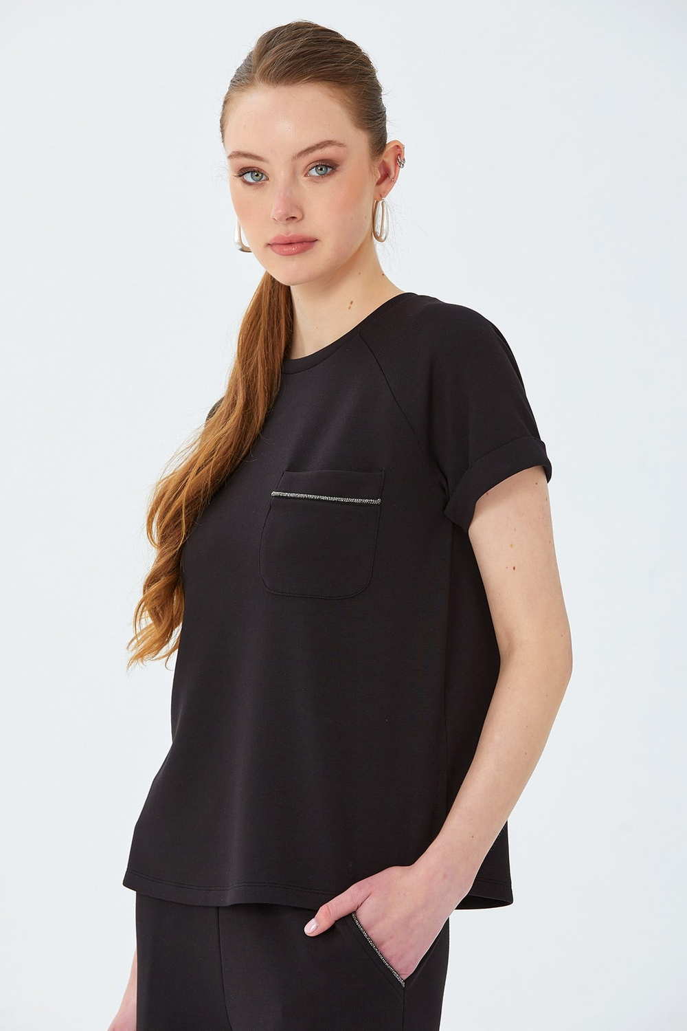 Yuvarlak Yaka Cep Detaylı Duble Kol S-Shirt 026-2116