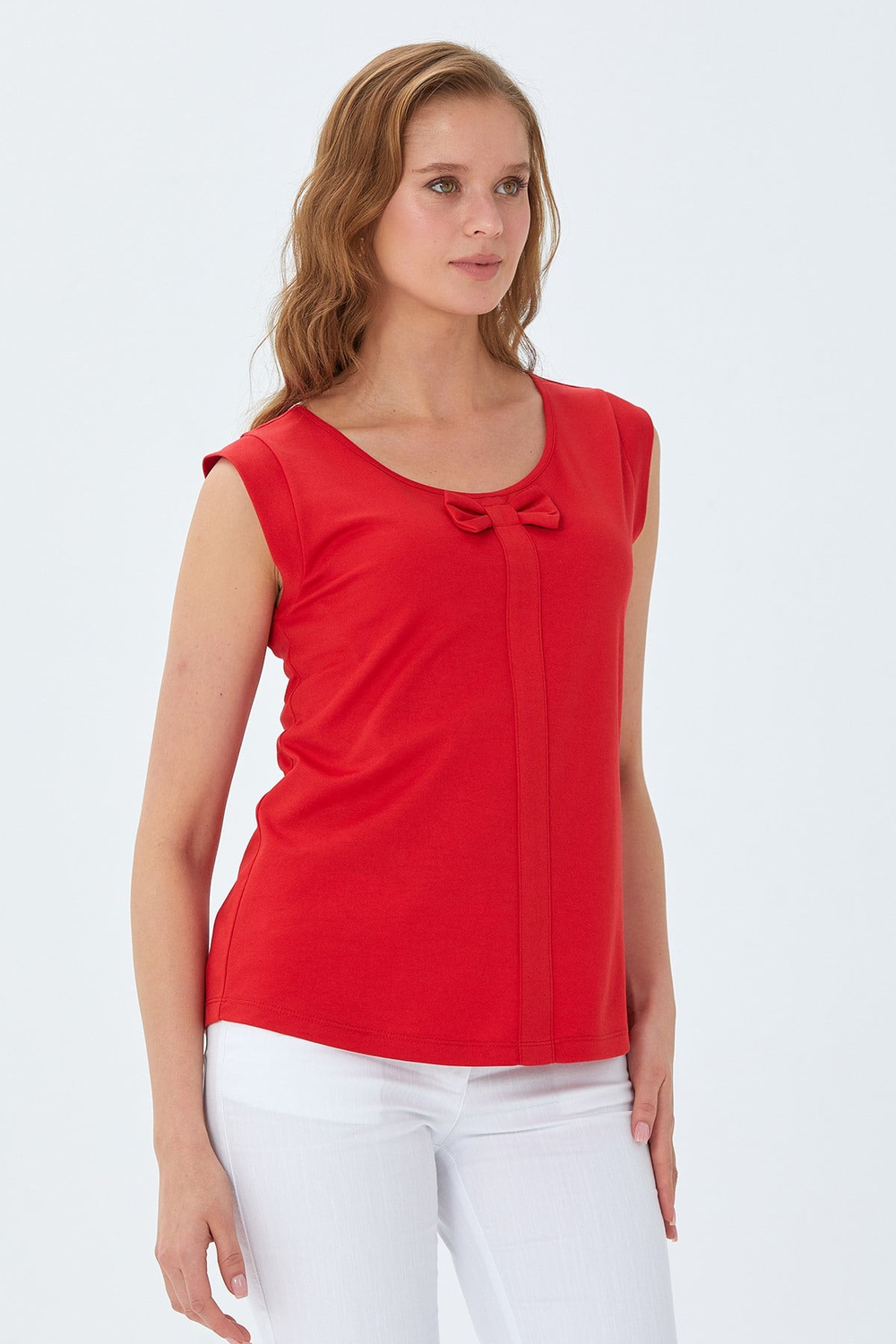 Yuvarlak Yaka Fiyonk Detaylı Bluz 026-1027