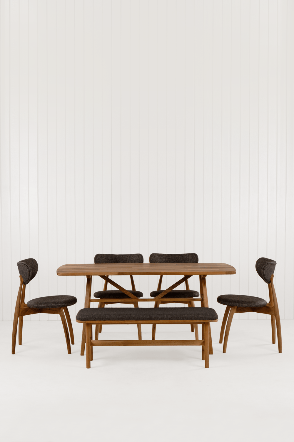 Slim Ceviz 160 cm Masa ile Hug Ceviz Sandalye ve Alaçatı Ceviz 115 cm Bench Gri 6 Kişilik Takım