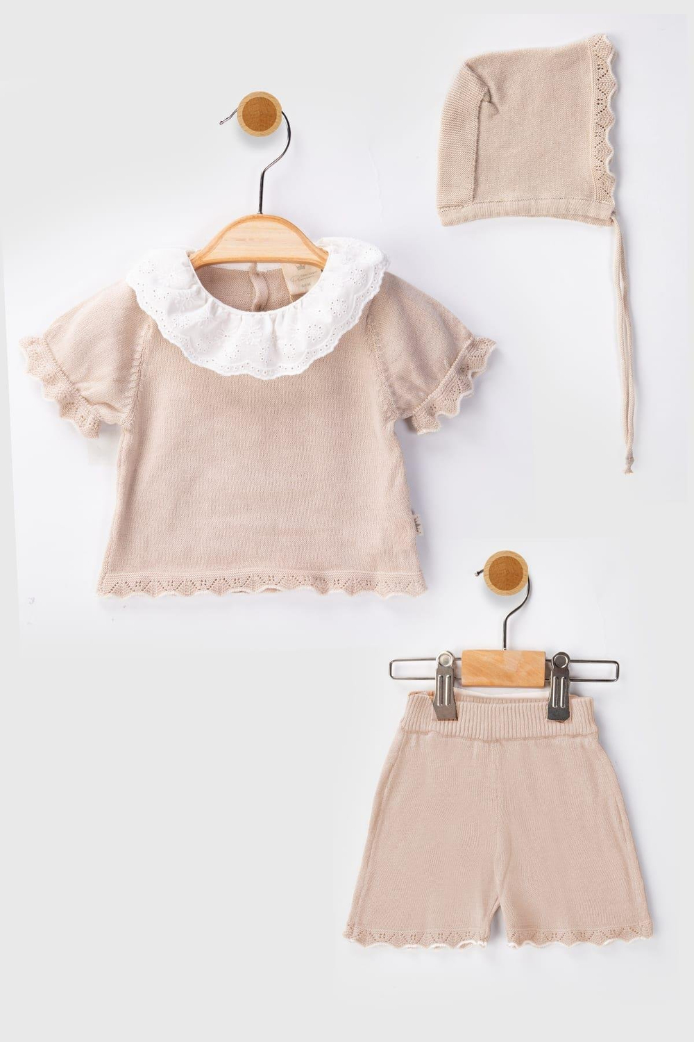 Afra Triko Kız Bebek Örgü 3lü SetAfra Triko Kız Bebek Örgü 3lü Set