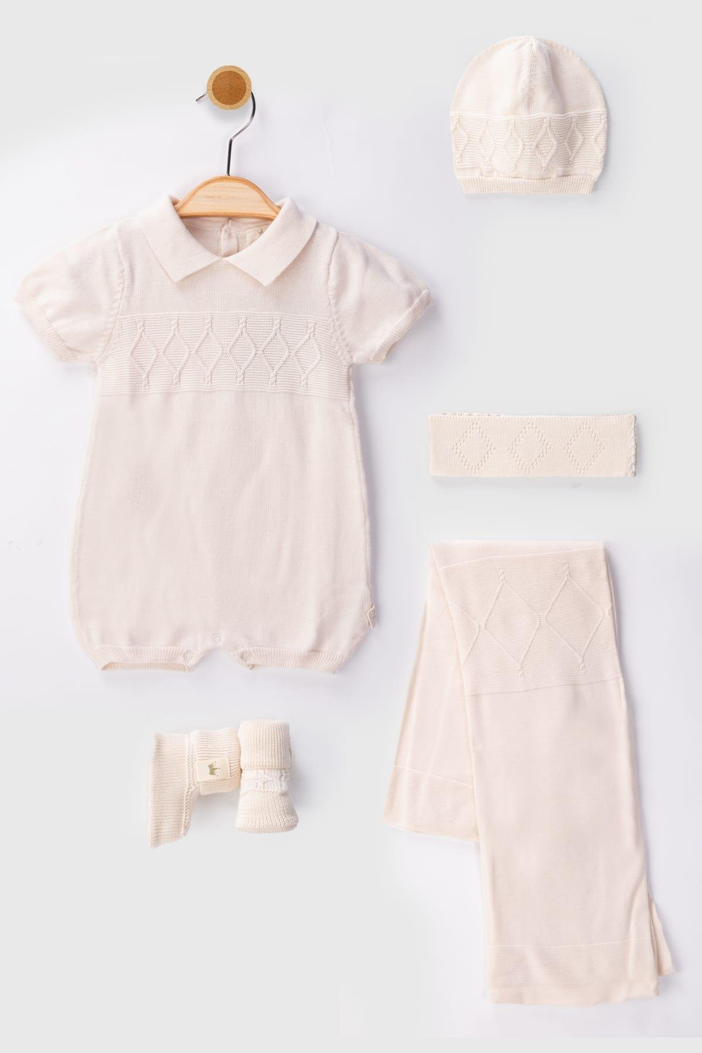 Afra Triko Unisex Bebek Örgü 5li SetAfra Triko Unisex Bebek Örgü 5li Set