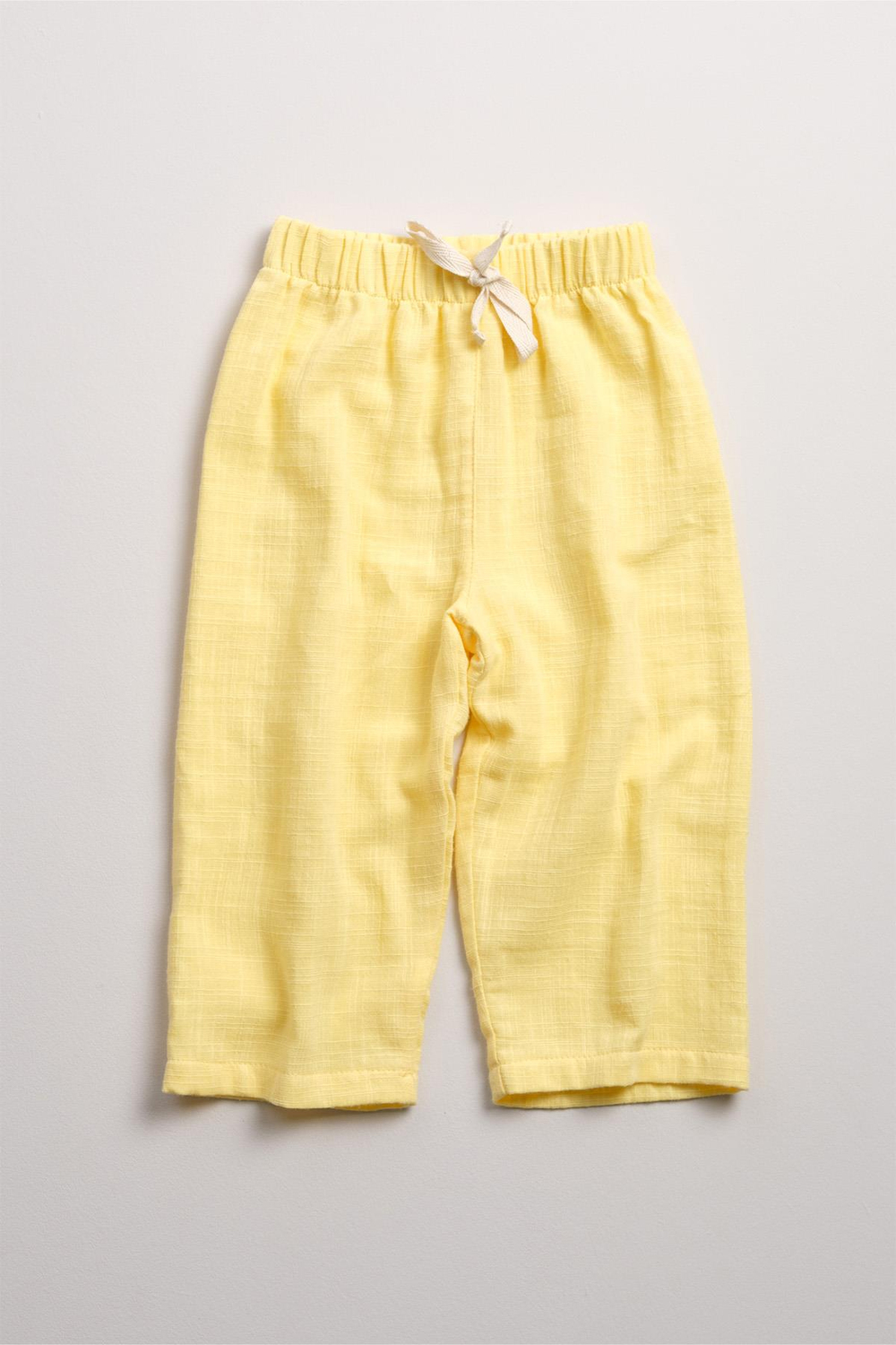Bonderro Flamlı Müslin Bol Kesim Unisex Çocuk Pantolonu %100 PamukBonderro Flamlı Müslin Bol Kesim Unisex Çocuk Pantolonu %100 Pamuk