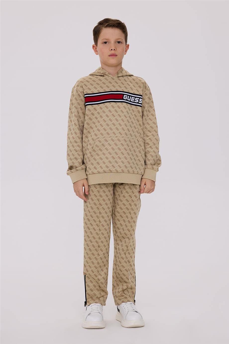 Guess Erkek Çocuk Bej Eşofman AltıGuess Erkek Çocuk Bej Eşofman Altı