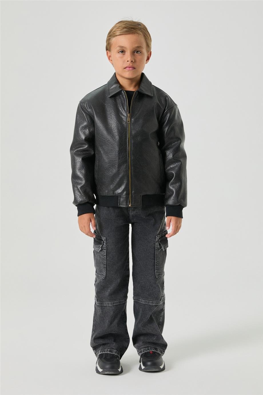 Guess Erkek Çocuk Siyah CeketGuess Erkek Çocuk Siyah Ceket