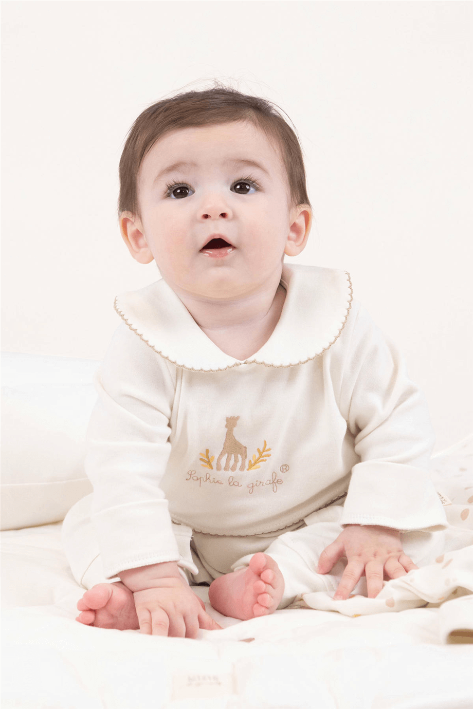 Little Gusto  Organik Pamuk Bebe Yakalı TulumLittle Gusto  Organik Pamuk Bebe Yakalı Tulum