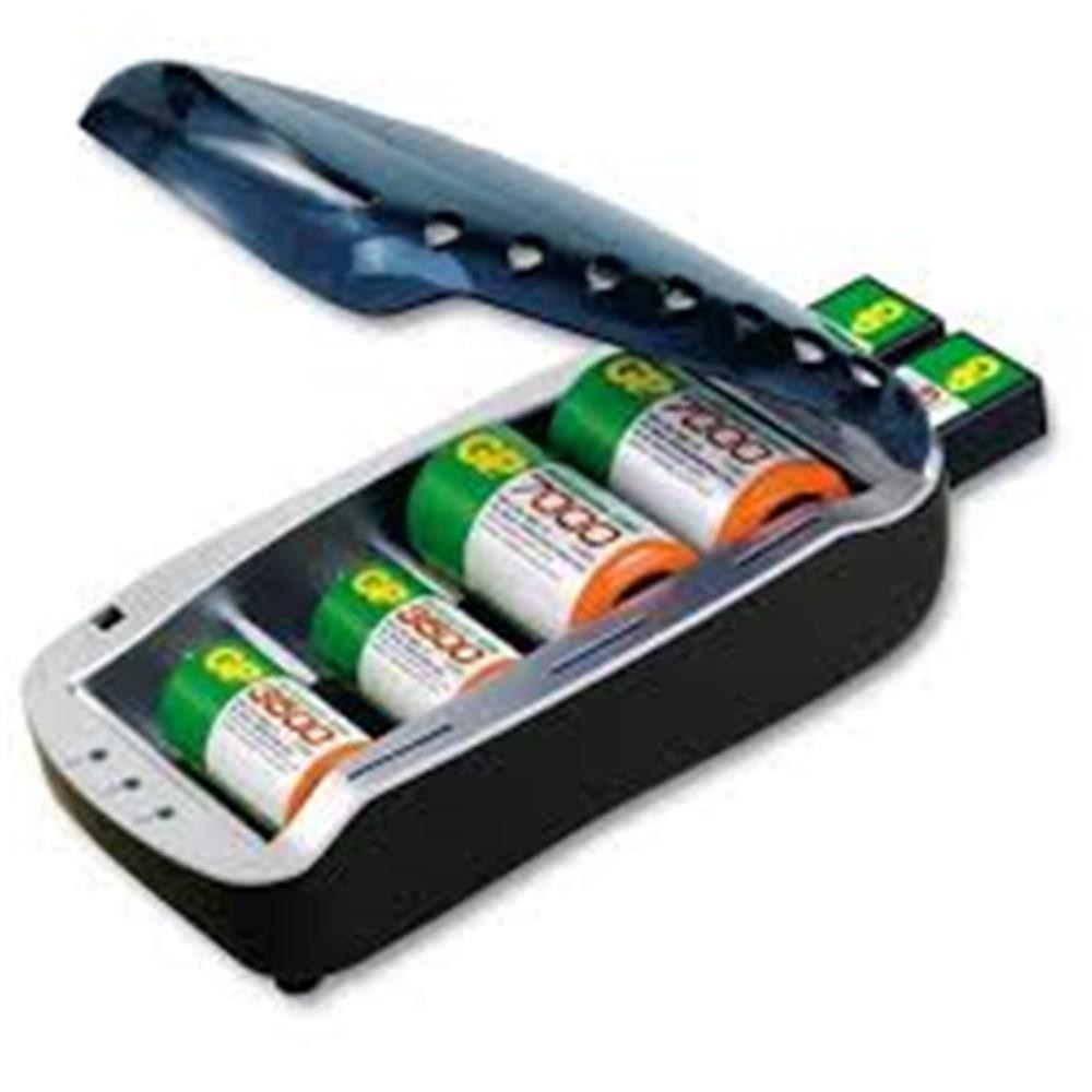 GPGp PB19 Üniversal Şarj Cihazı 4 lü AA,AAA,C,D 2 li 9 Volt4891199066740