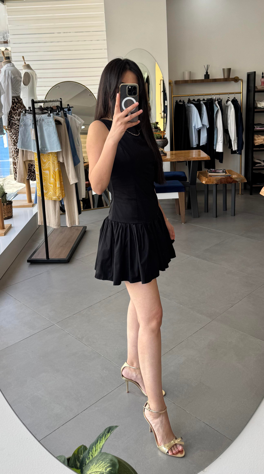 Büzgülü Siyah Mini Elbise