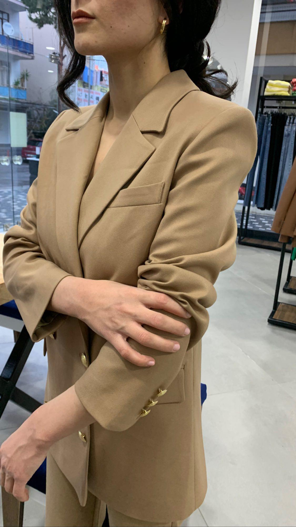 Gold Düğmeli Astarlı Klasik Bej Blazer