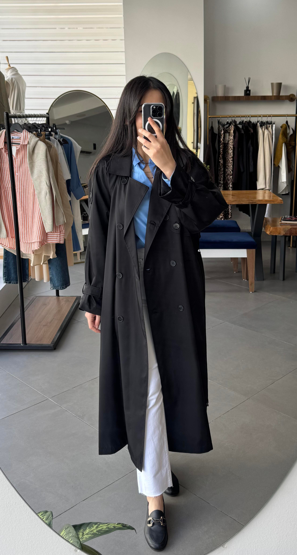 Oversize Astarlı Su İtici Siyah Trençkot