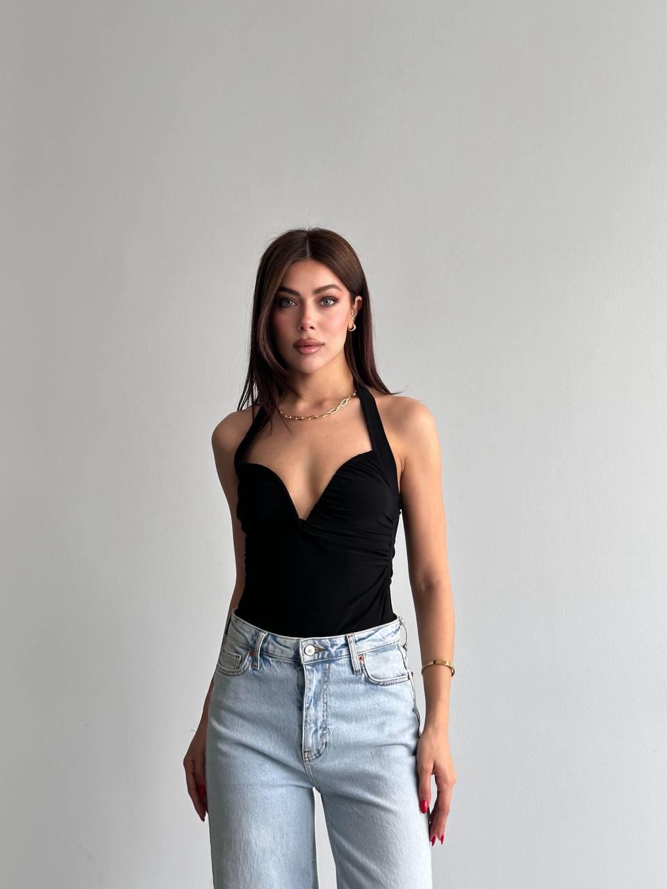Göğsü Oval Demir Bodysuit SIYAH