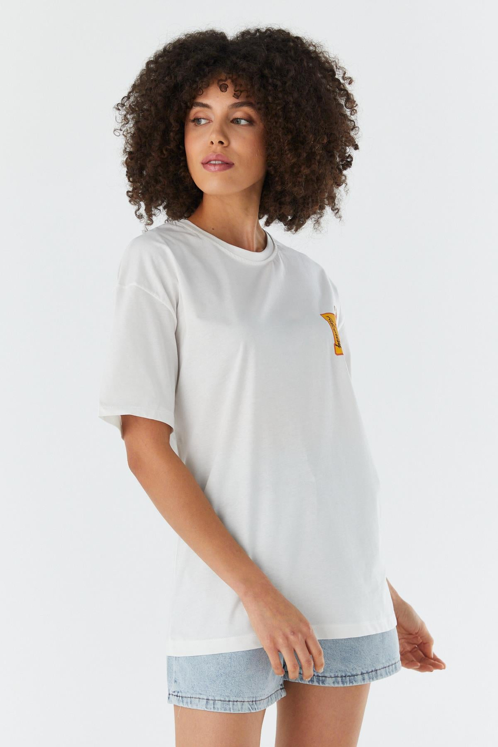 Renkli Baskılı Oversizze T-shirt EKRU