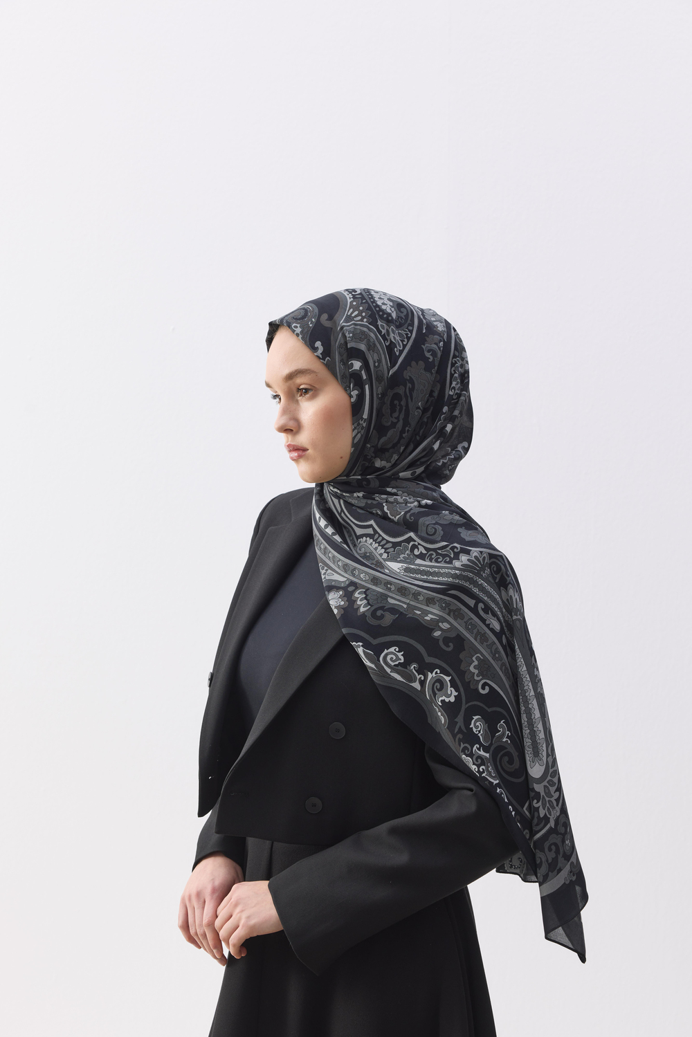Black Paisley
