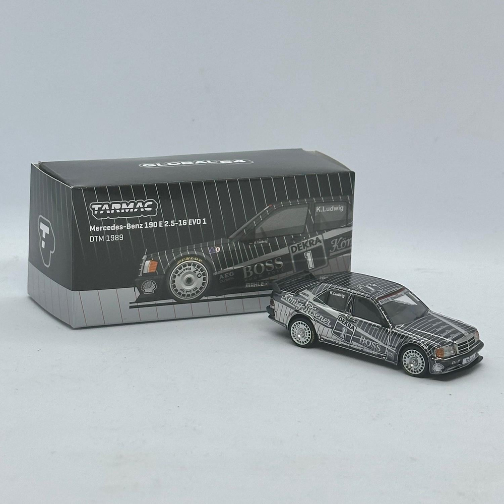 (CHASE) Tarmac Works 1/64 Mercedes-Benz 190 E 2.5-16 EVO 1 #01 - GLOBAL64