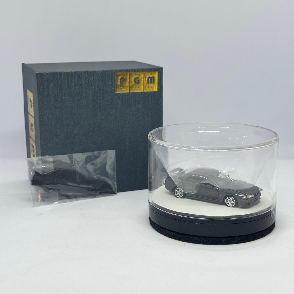 PGM 1/64 Nissan Skyline GTR R32 Metallic Grey Deluxe 