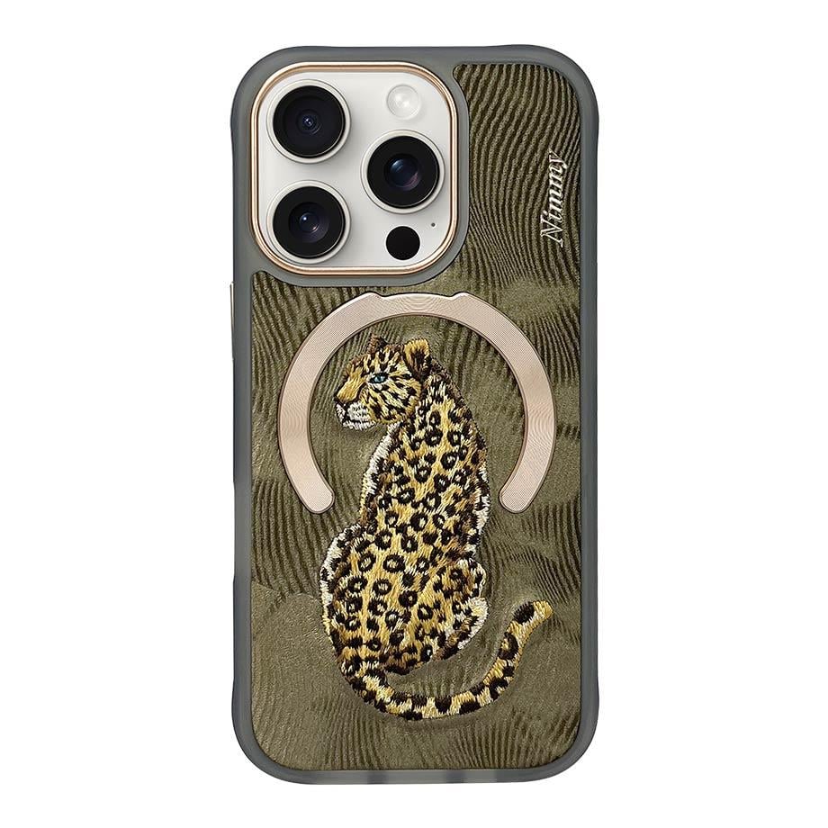 NIMMY iPhone 15 Pro Max 3D Gerçek Nakış işlemeli MagSafe Özellikli Fantasy Animal Leopar Silikon Kılıf