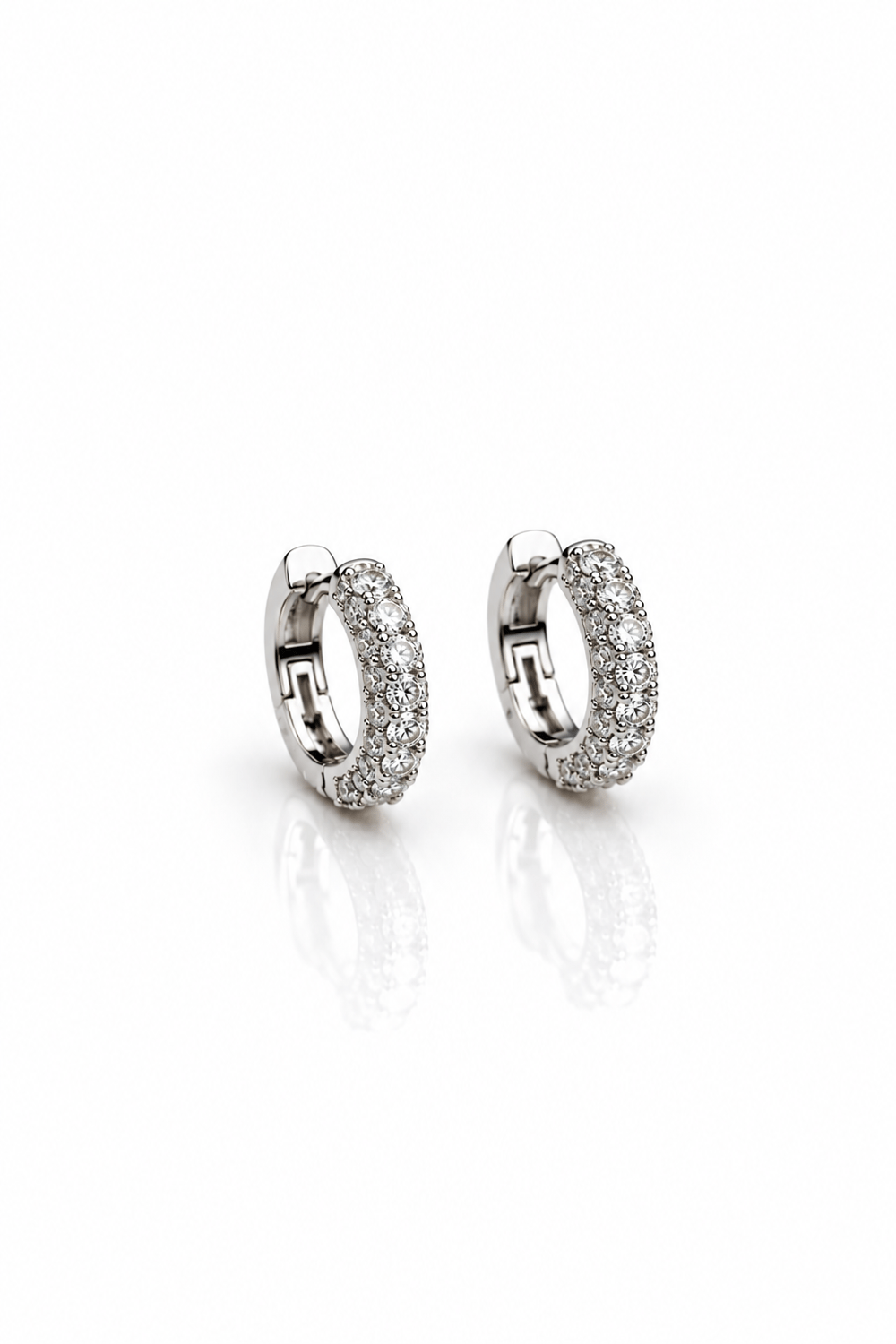 Minimal Diamond Halka Küpe 