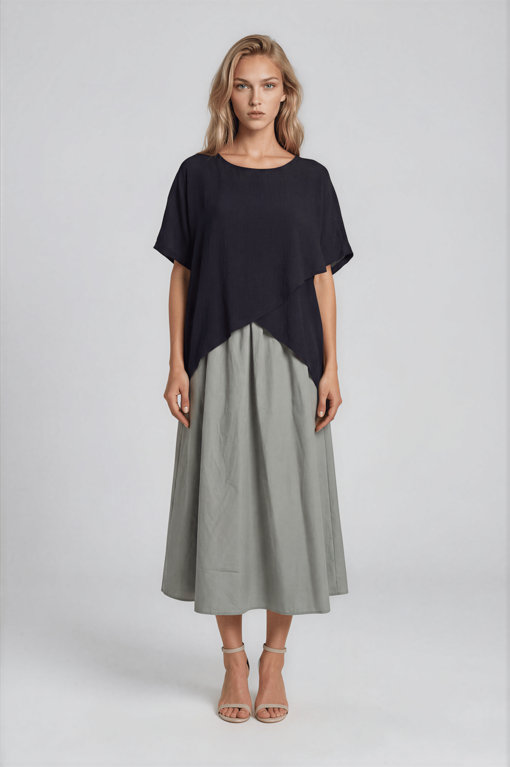 Asimetrik Kesim Kat Detaylı Oversize  Bluz SİYAH
