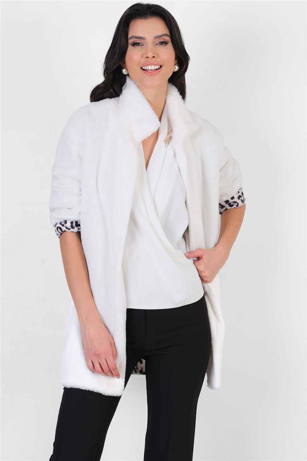 Berlin Peluş Kaban EKRU