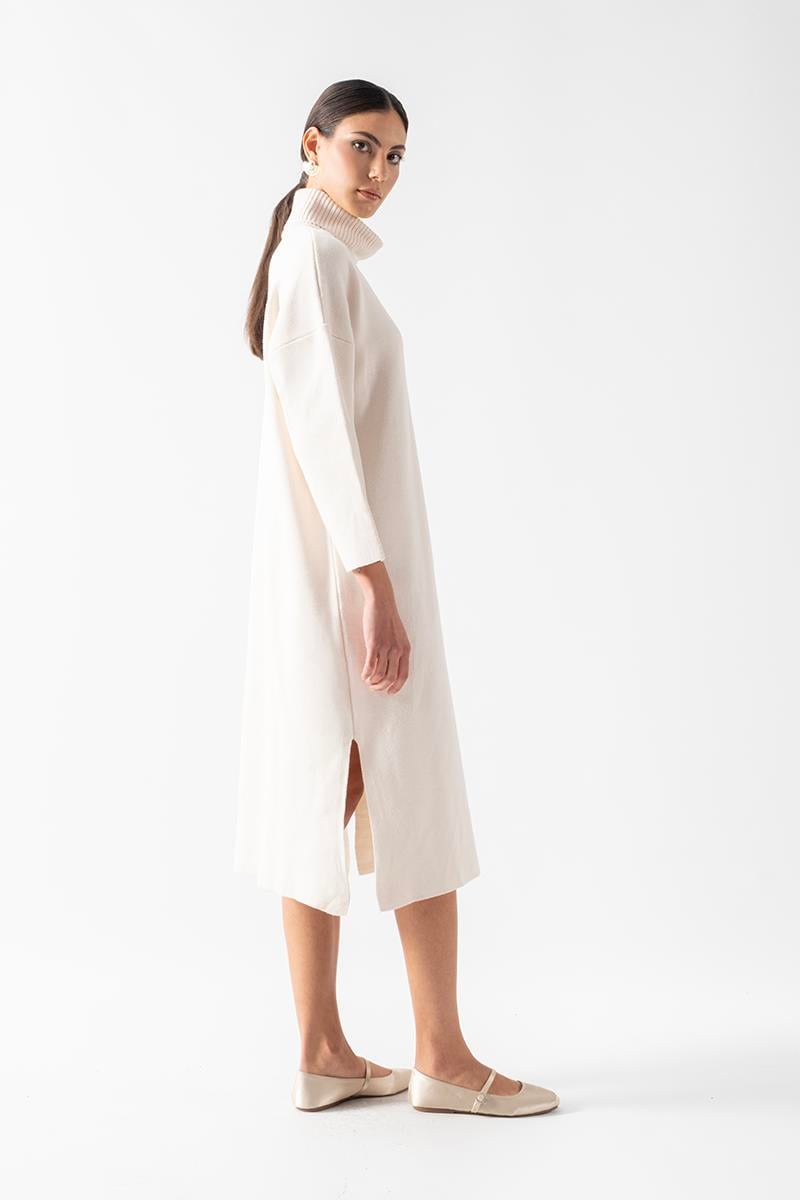 Daliso Balıkçı Yaka Yanı Yırtmaçlı Triko Elbise KREM