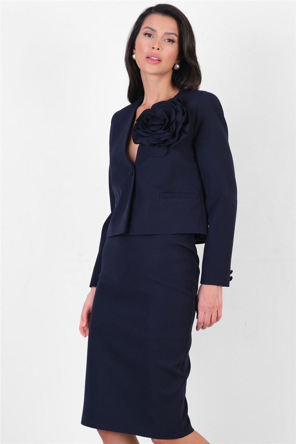 Onilde Yaka Gül Detaylı Tek Düğme Ceket LACİVERT