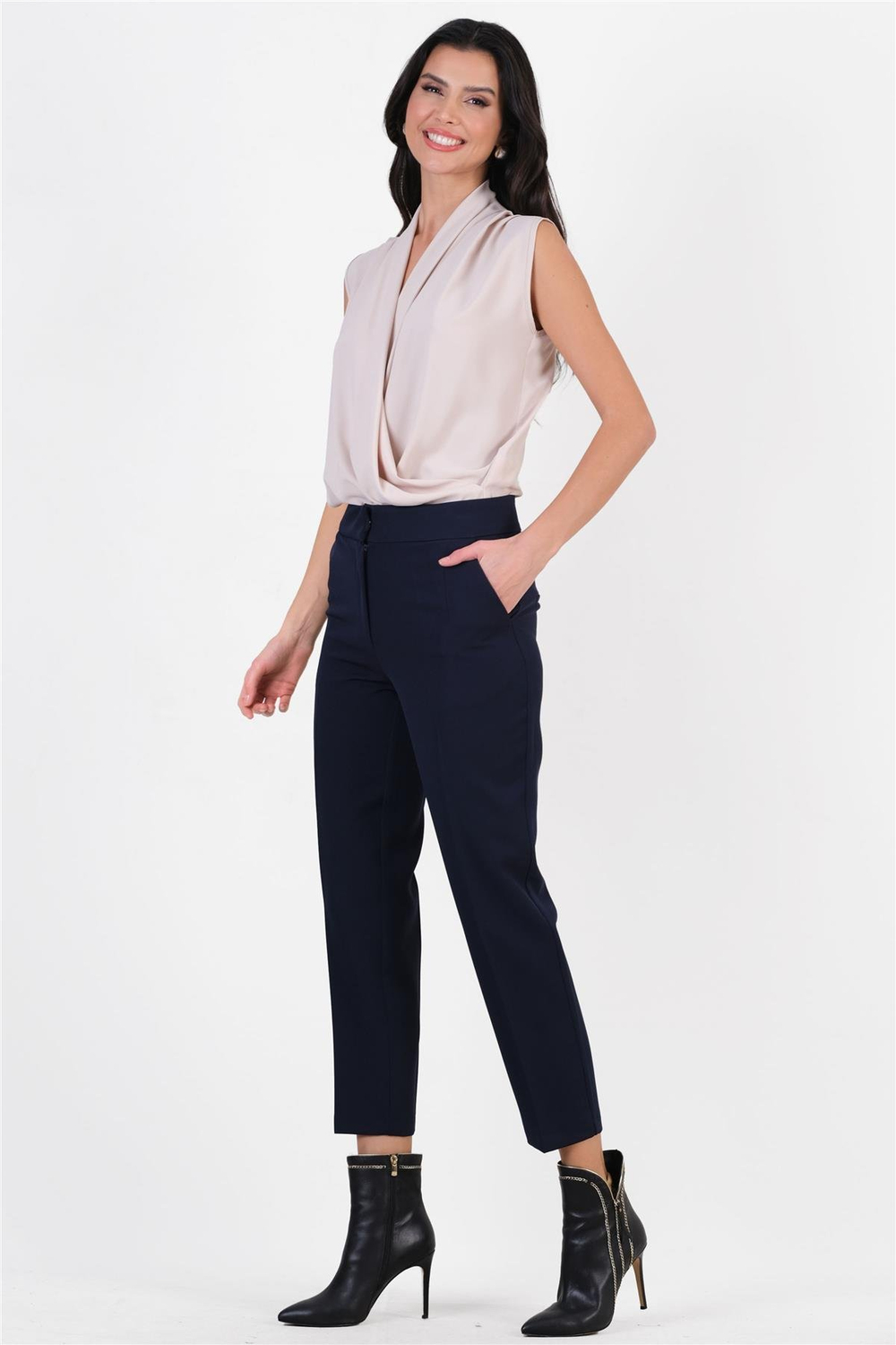 Parietti Klasik Kesim Dar Paça Pantolon LACİVERT