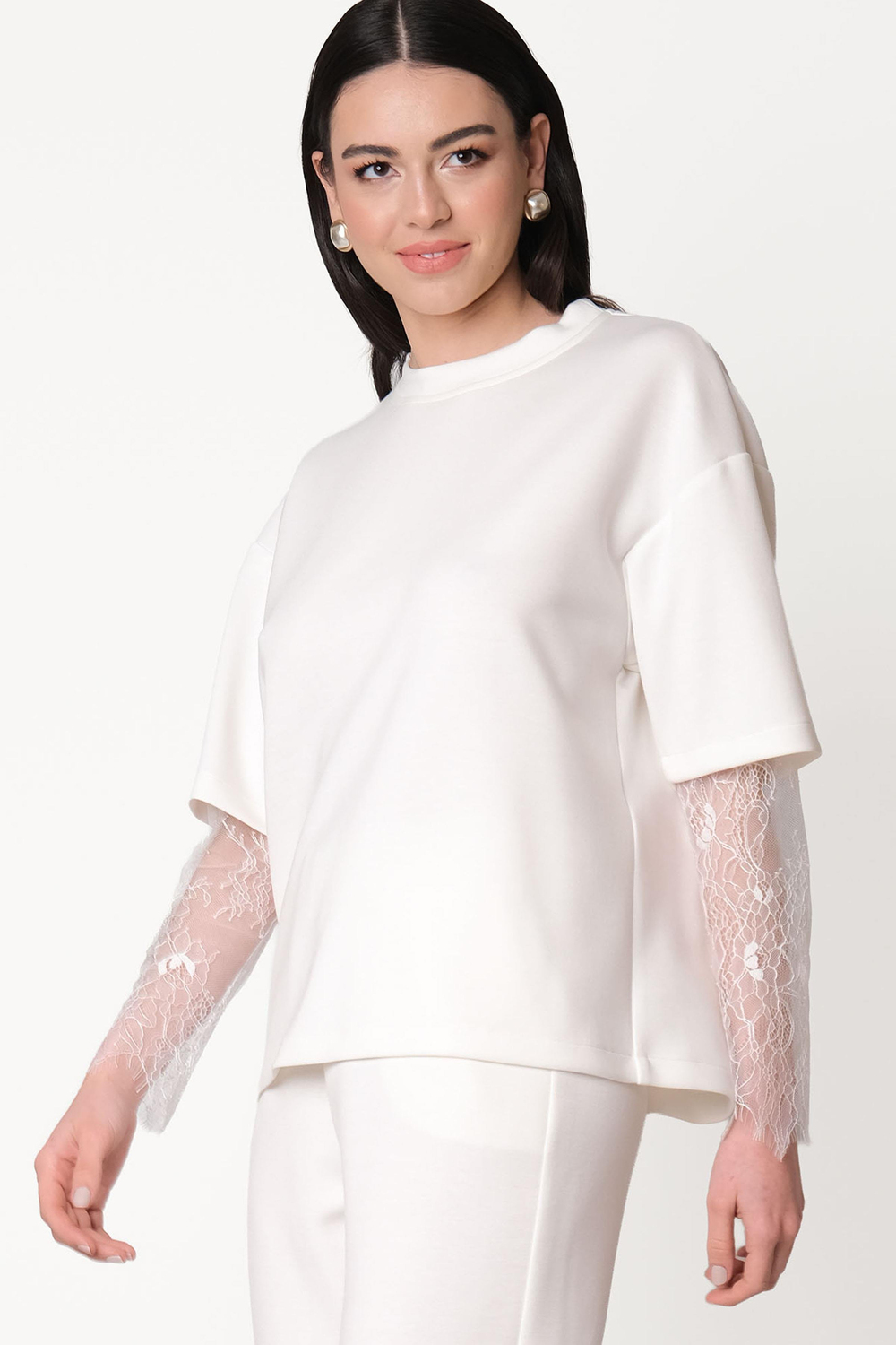 Persilio Bisiklet Yaka Dantel Kol Detaylı Bluz EKRU