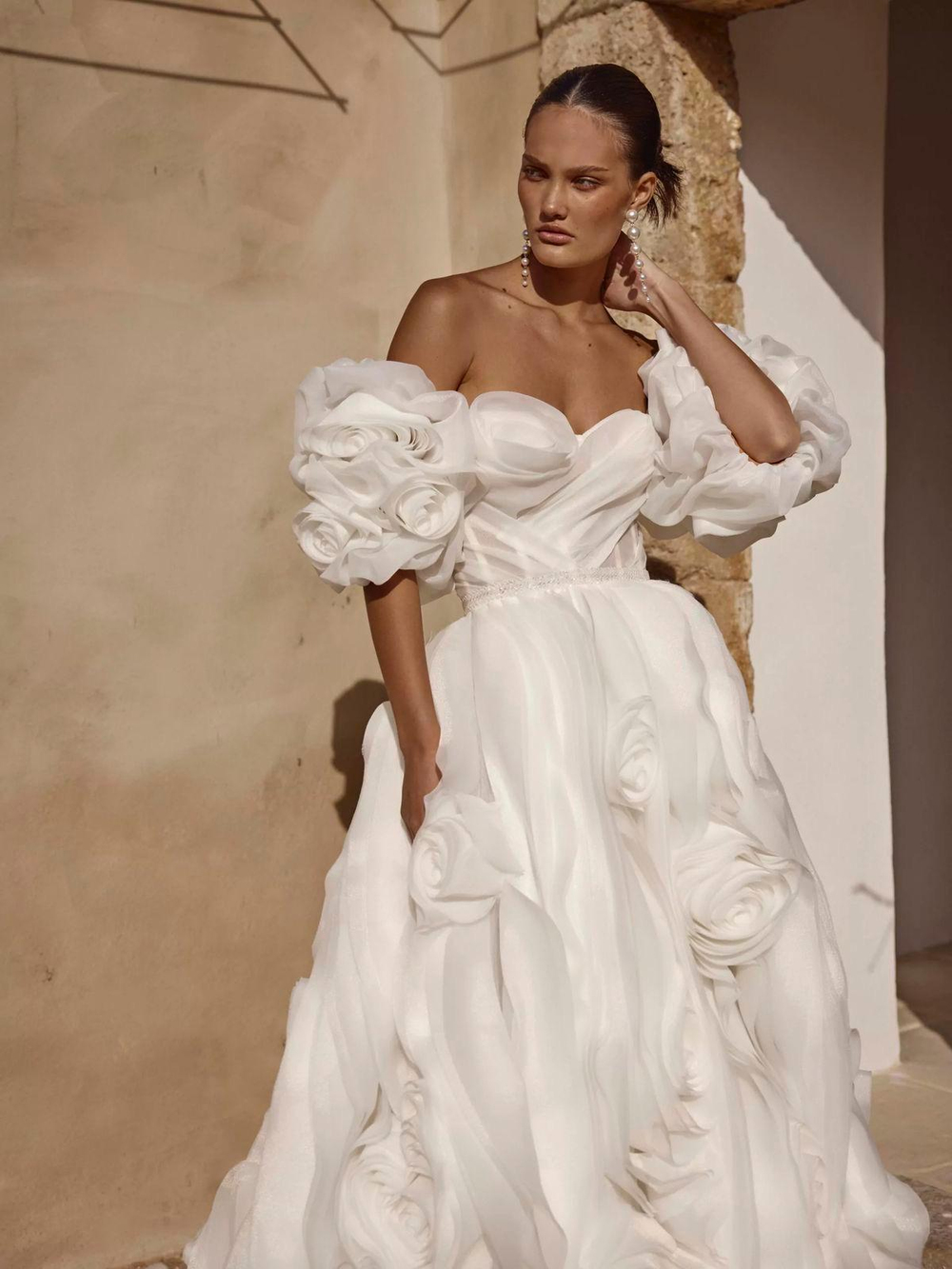 Beyaz Tül 3D Gül Detaylı Balon Kol Jardin de Rêves Gelinlik