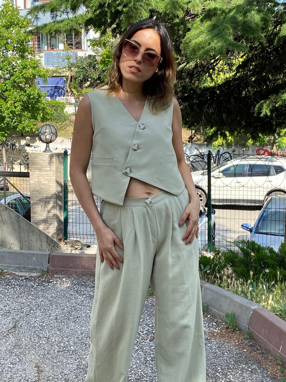 Çağla Yeşili Keten Pantolon Yelek Takım