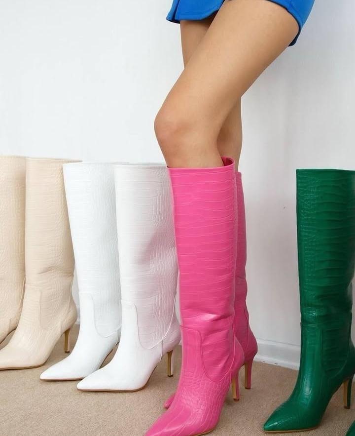 Fuşya Sivri Burun Desenli Çizme