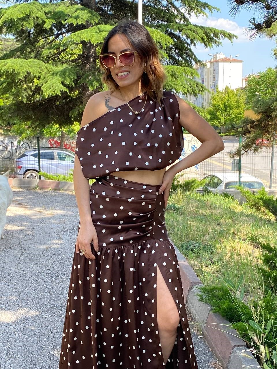 kahve krem puantiye etek takım