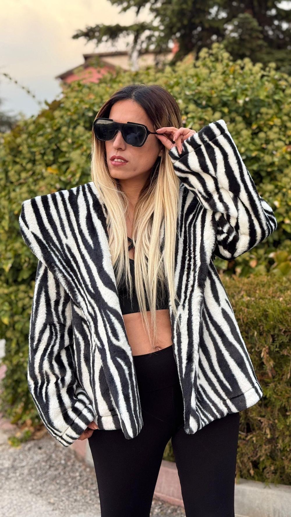 ZEBRA DESEN KISA KÜRK MONT