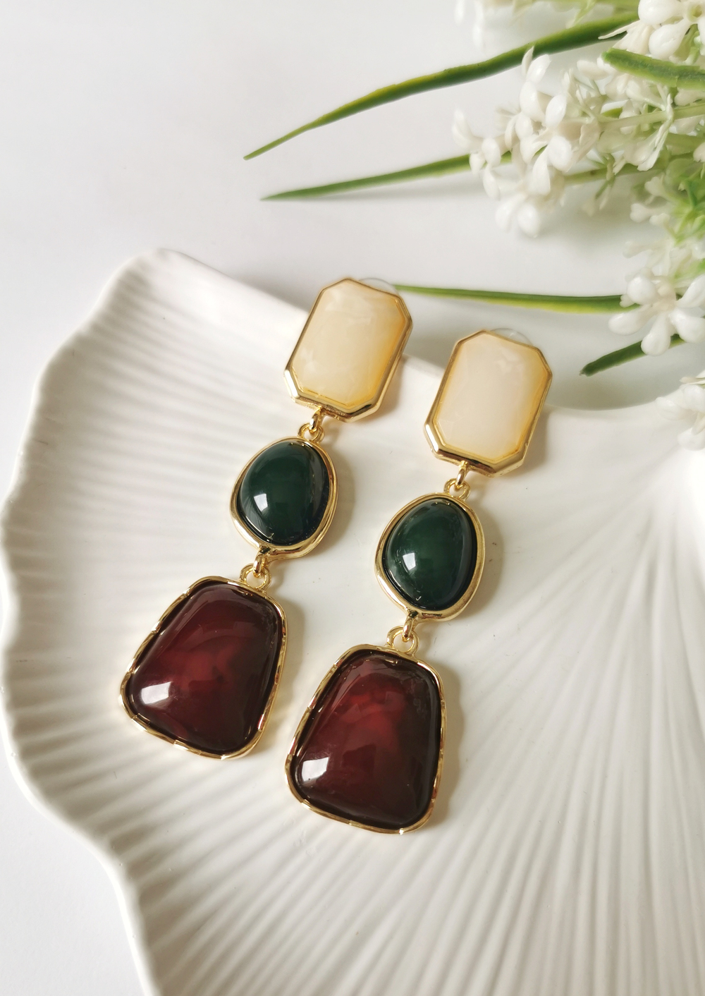 Stone Harmony Sallantılı Küpe Bordo Ton