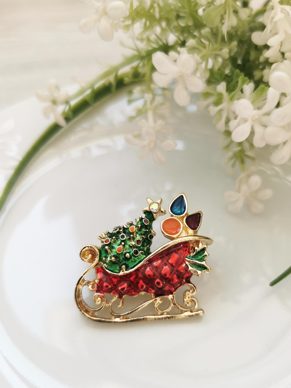 Yılbaşı Kızağı Broş