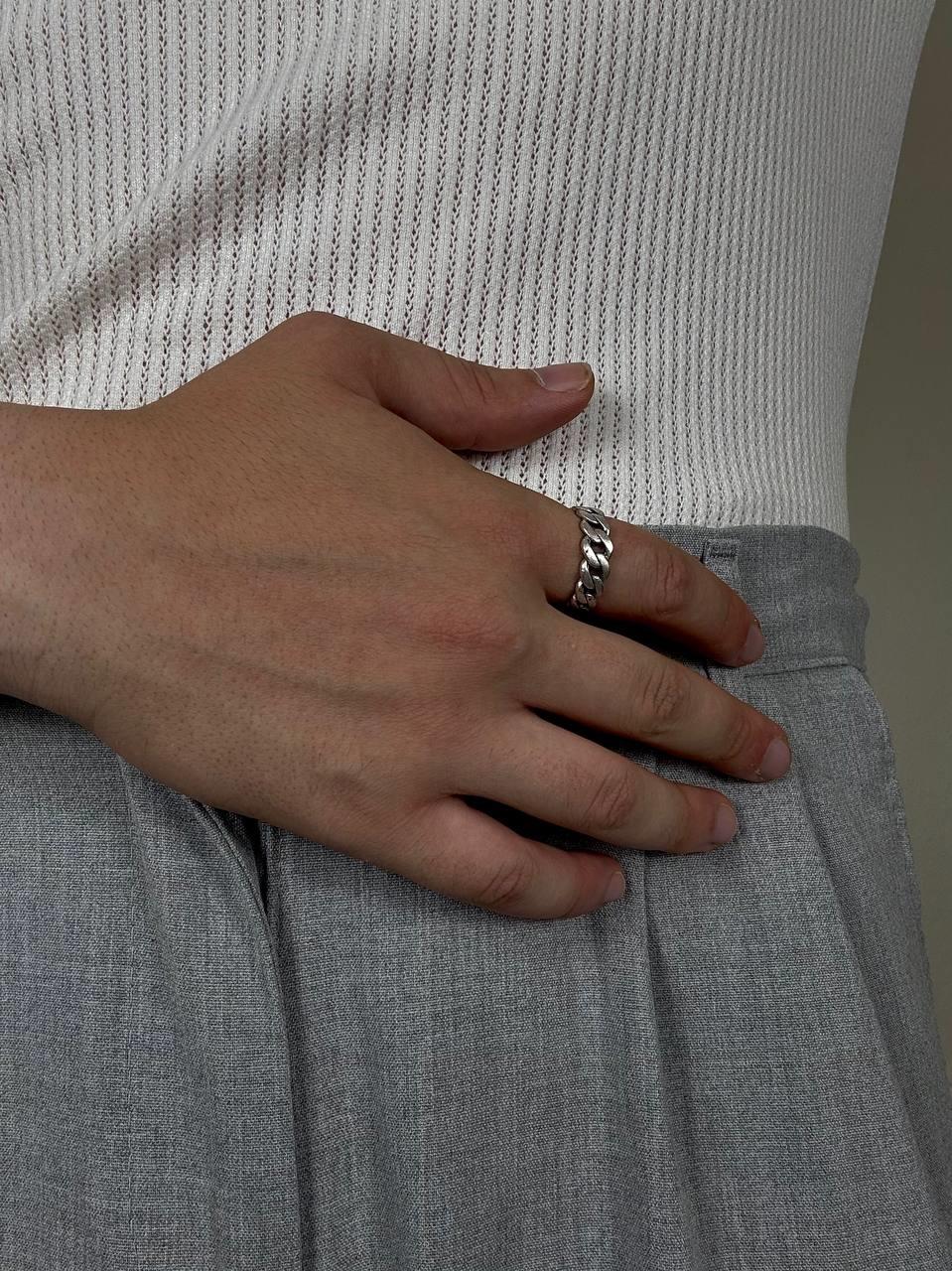 Bold Chain Ring