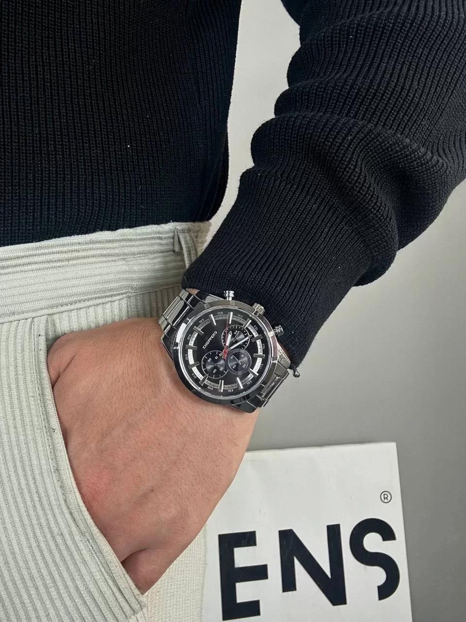 C.H Grey Round Screen Wintage Wristhwatch