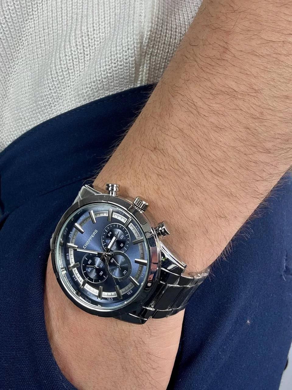 C.H Navy Blue Round Screen Wintage Wristhwatch