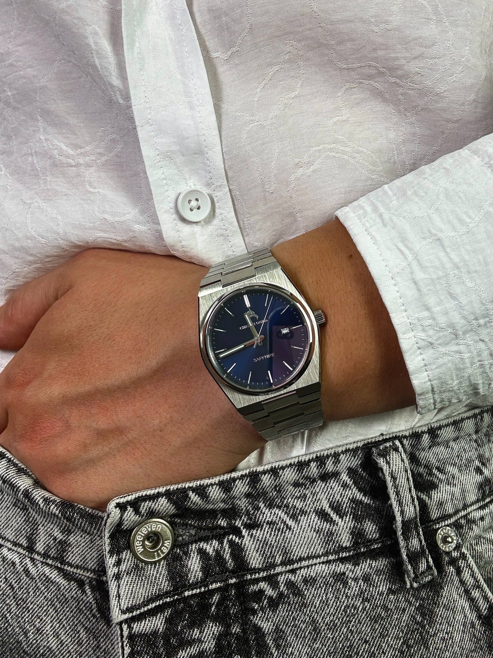 Corvane Vintage The Retro Monarch