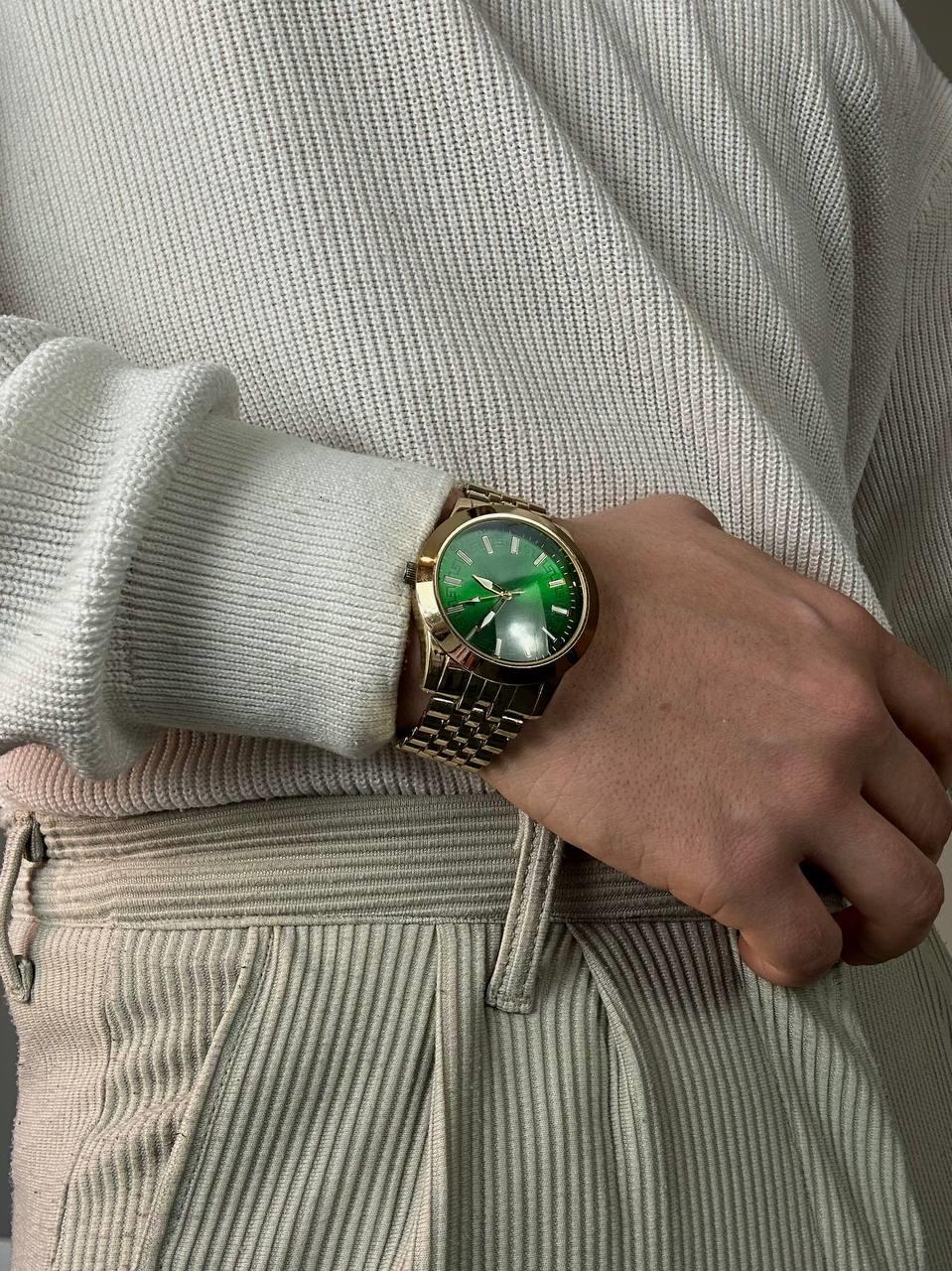 Gold Green Dial Vintage Wristhwatch