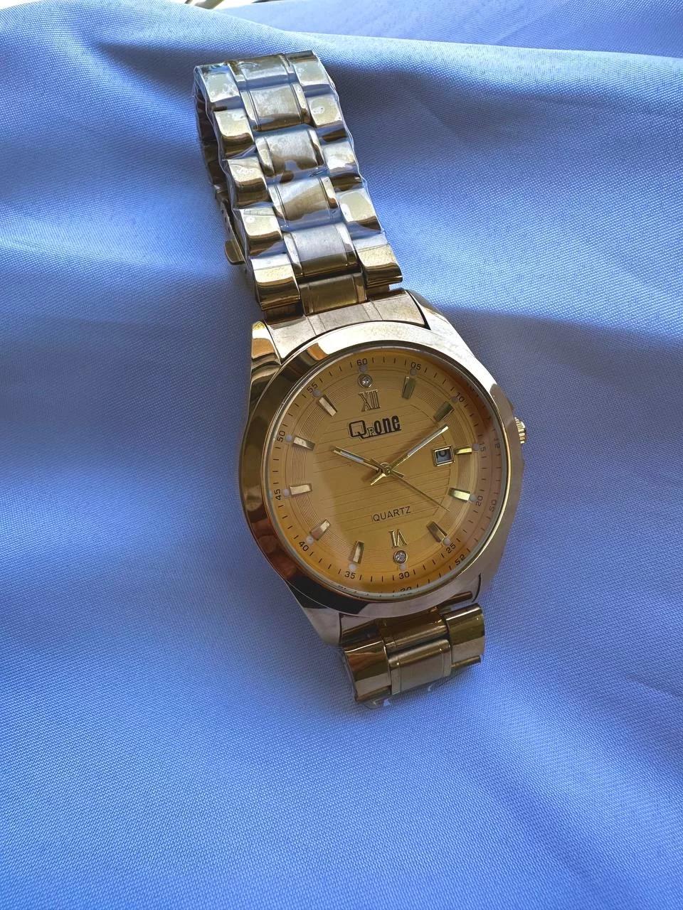 Q.P Gold Vintage Wristhwatch