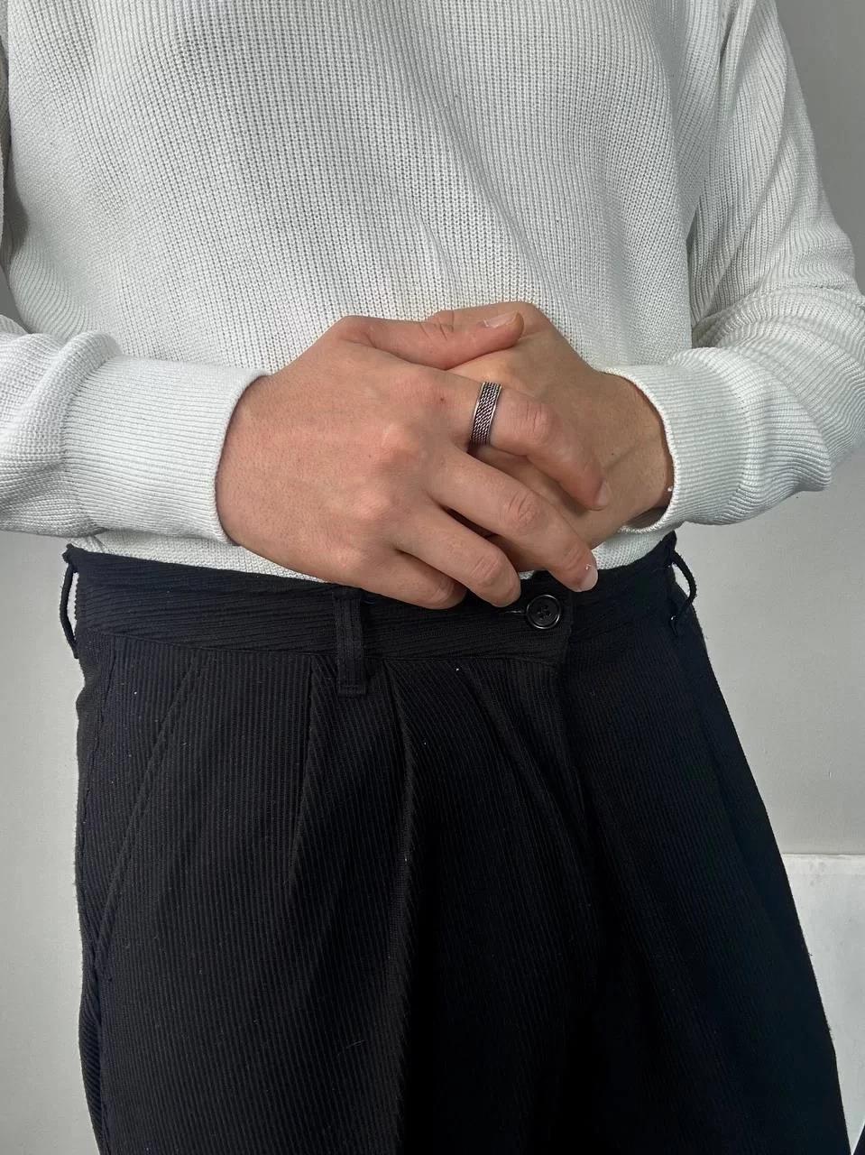 Shaped Ring